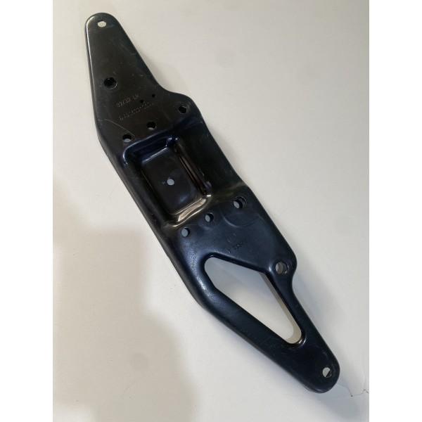 Suporte Esquerdo Mola Dianteira Mb Sprinter 415 2012/2019