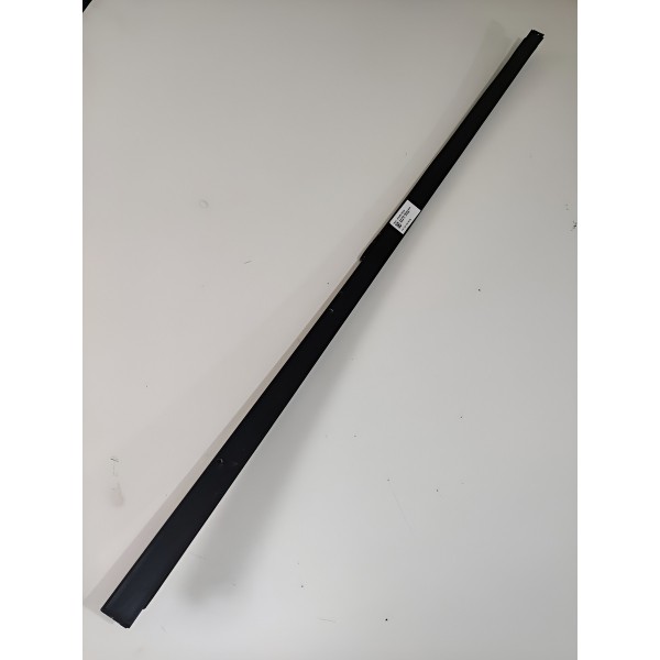 Guia Vidro Dianteiro Direito Master 2.3  2014/2022 Preto