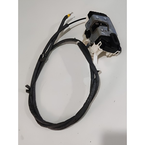 Fechadura Lateral Direito Mercedes Benz Sprinter 2012/2019