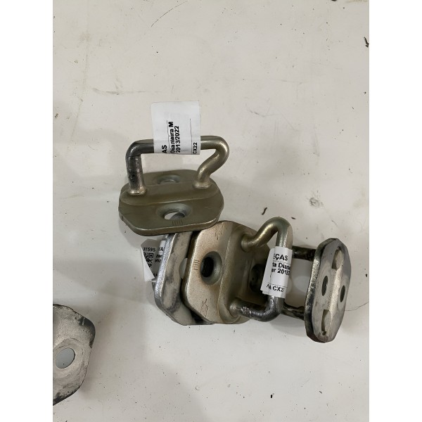 Batente Porta Dianteira M Benz Sprinter 2013/2022