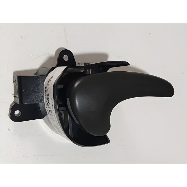 Maçaneta  Porta Dianteiro Direito M Benz Sprinter 2005/2011 Preto Dianteira