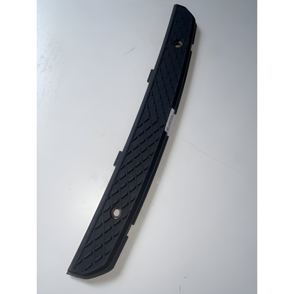 Soleira Parachoque Dianteiro M Benz Sprinter 1998/2011