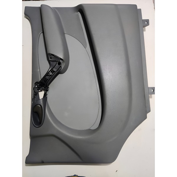 Forro De Porta Dianteiro Direito M Benz Sprinter 2005/2011 Cinza