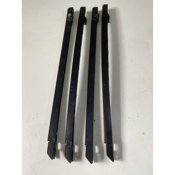 Canaleta Vidro Porta Dianteira Esquerda Ducato 1995/2017 Preto