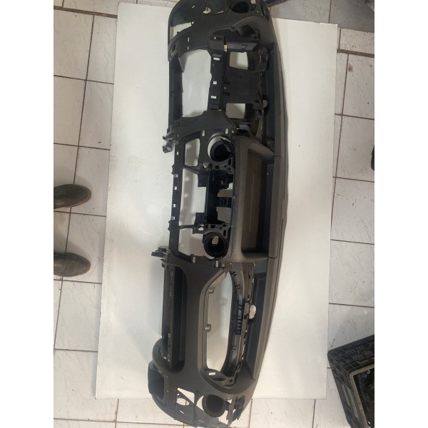 Tabelier  Painel C/ Detalhe Master 2014/2022 Cinza