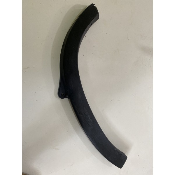 Acabamento Paralama Esq. Diant. C/ Detalhe Master 2004/2013