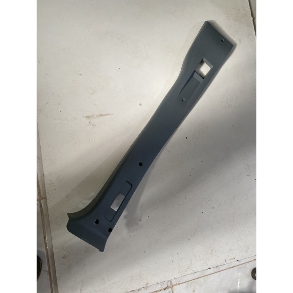 Acabamento Moldura Cinto Segurança Esquerdo Transit 2008/13 Cinza