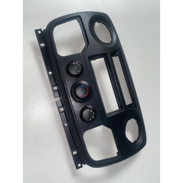 Painel Central C/ Comando Do Ar Condicionado Master 2014/22